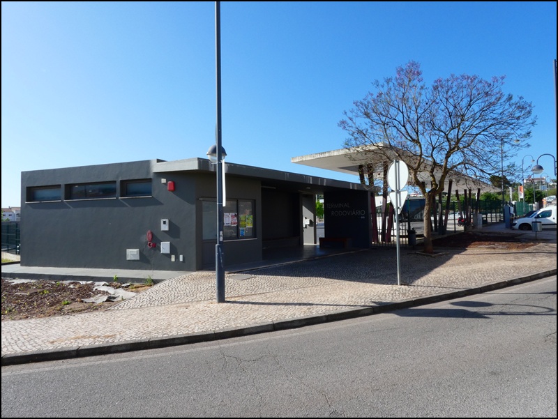 Messines
                  Bus Station