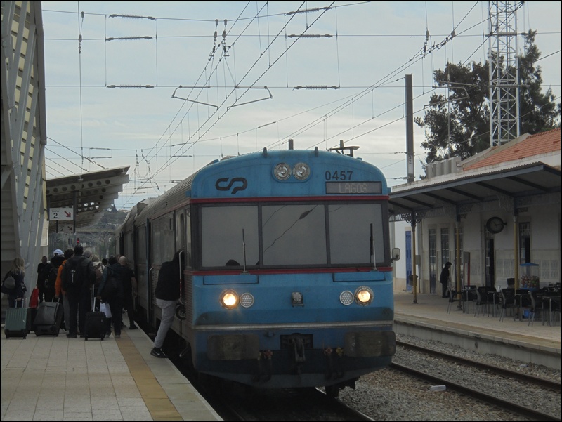 lagos
                  train at Tunes